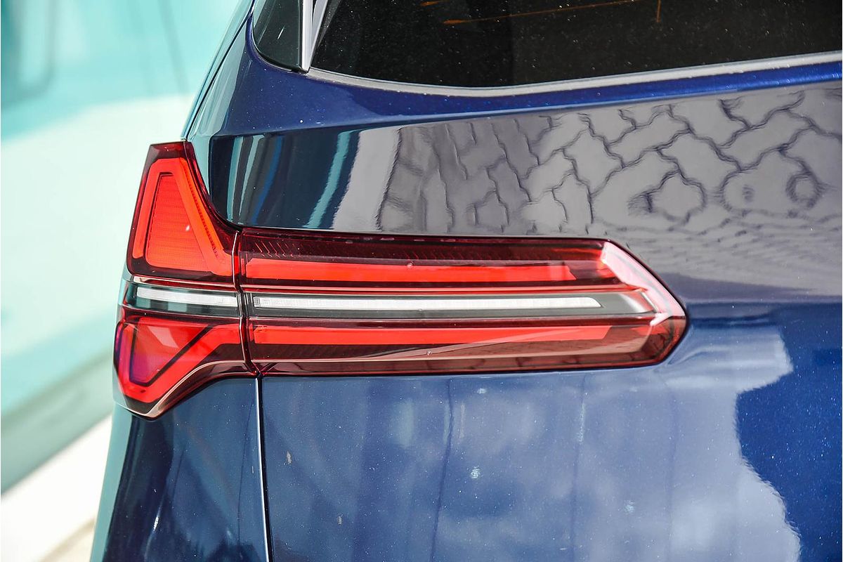 2025 BMW X3 30e xDrive G45