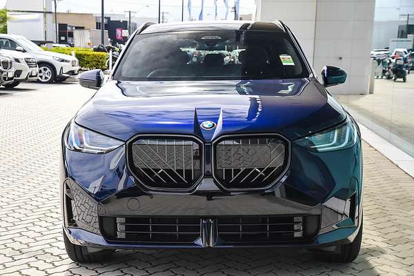2025 BMW X3 30e xDrive G45