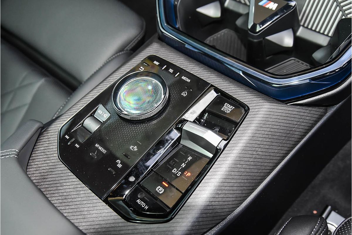 2025 BMW X3 30e xDrive G45