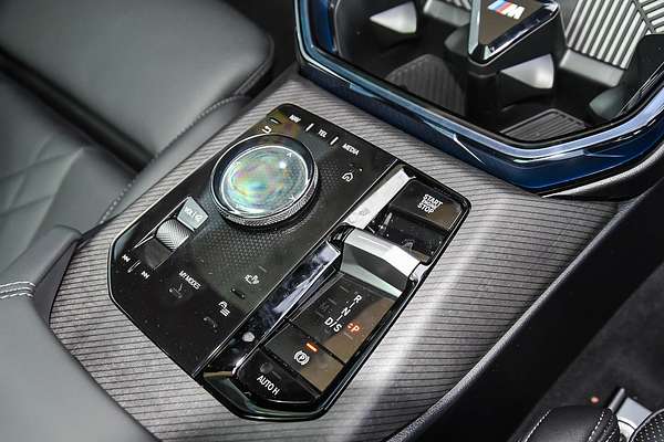 2025 BMW X3 30e xDrive G45