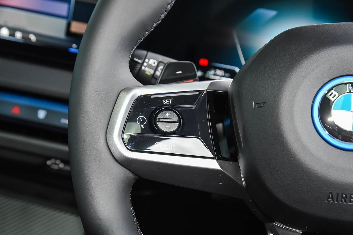 2025 BMW X3 30e xDrive G45