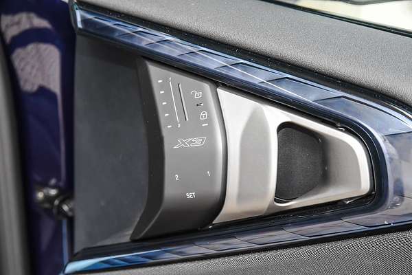 2025 BMW X3 30e xDrive G45
