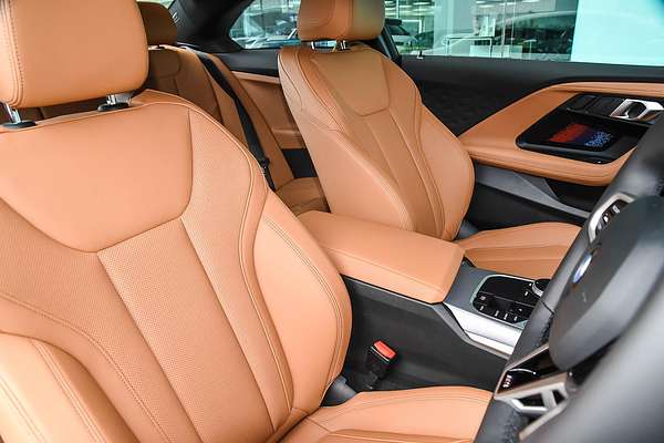 2025 BMW 2 Series 230i M Sport G42