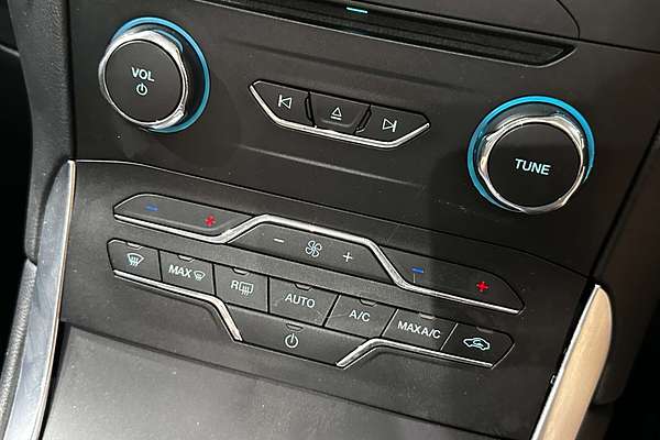 2019 Ford Endura Titanium CA