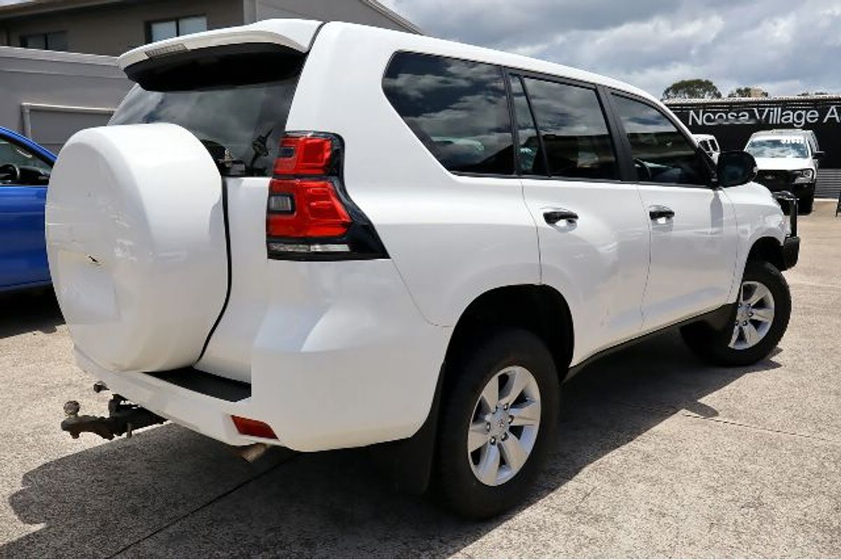 2022 Toyota Landcruiser Prado GX GDJ150R
