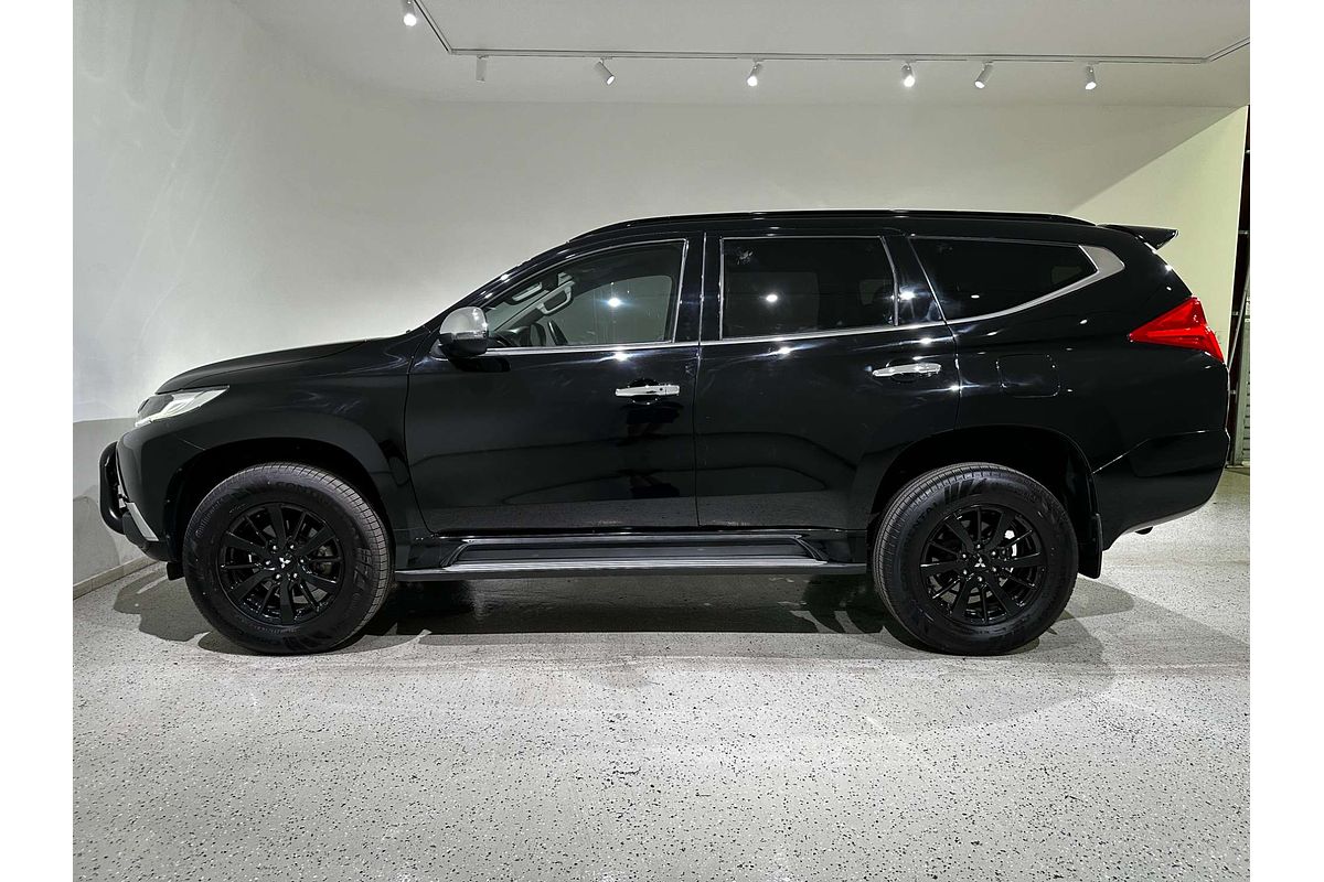 2019 Mitsubishi Pajero Sport Black Edition QE