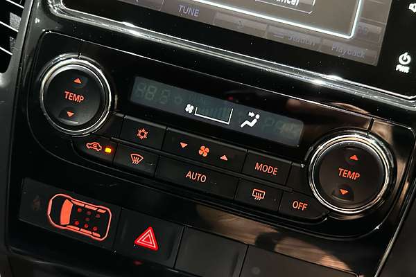 2019 Mitsubishi Pajero Sport Black Edition QE