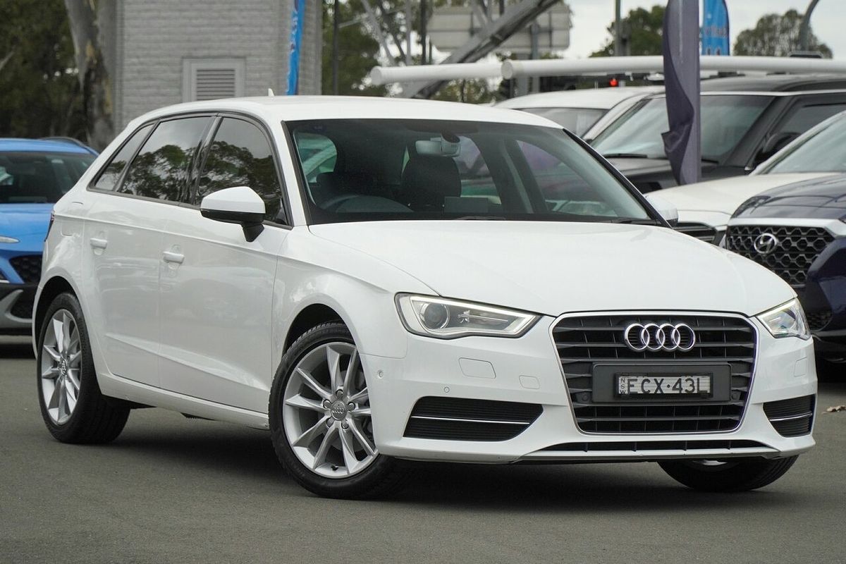 2015 Audi A3 Attraction 8V