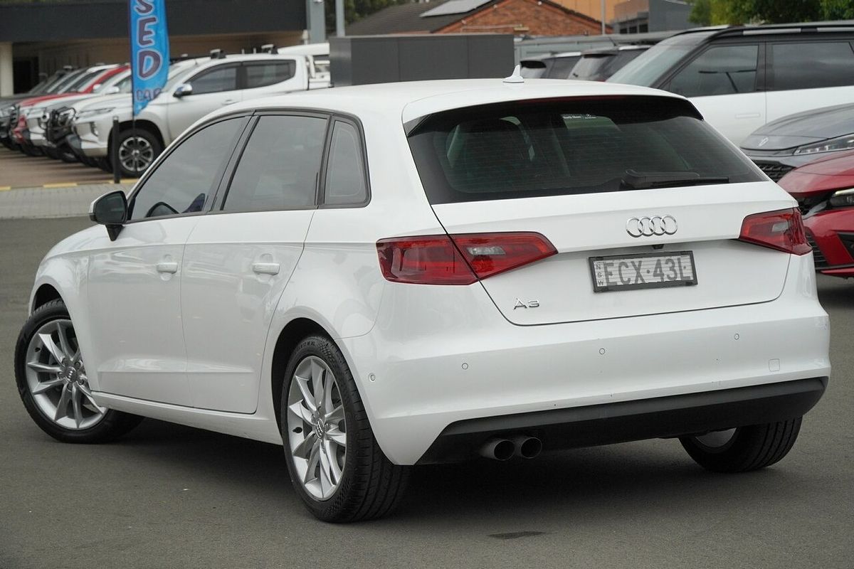 2015 Audi A3 Attraction 8V