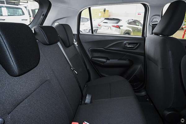 2025 Suzuki Swift Hybrid UZ