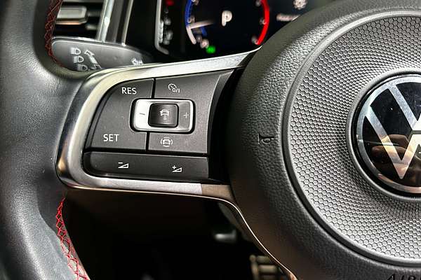 2021 Volkswagen T-Roc 140TSI Sport A11