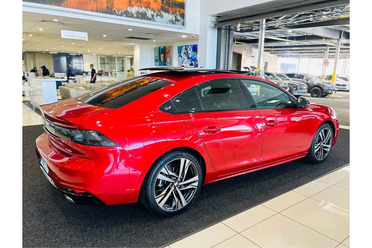 2022 Peugeot 508 GT R8