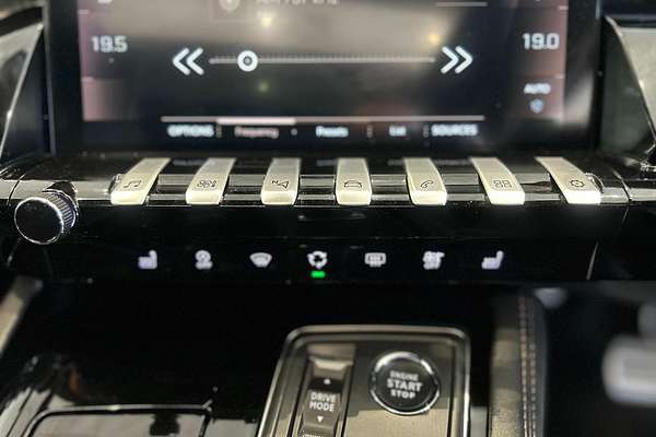 2022 Peugeot 508 GT R8