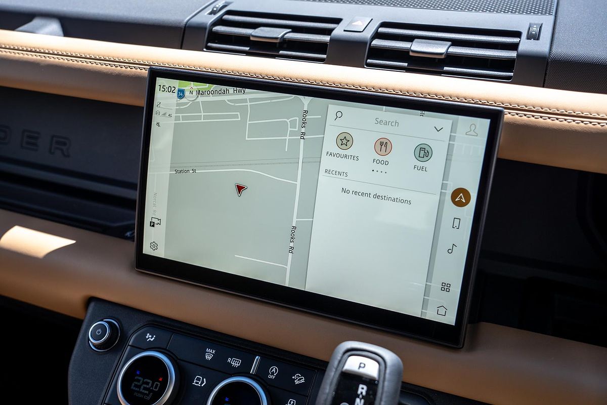 2025 Land Rover Defender 110 D350 X-Dynamic SE L663