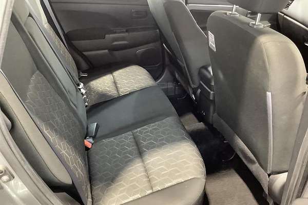 2022 Mitsubishi ASX ES XD