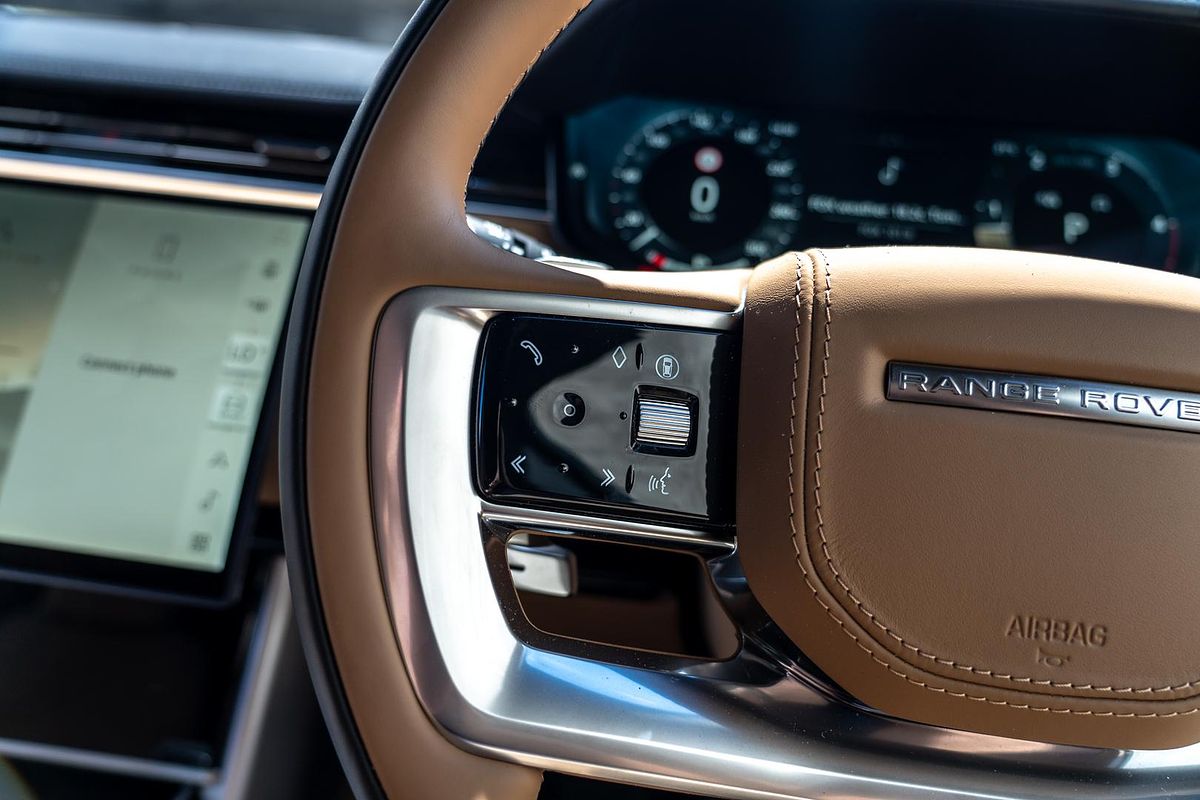 2025 Land Rover Range Rover D350 HSE L460