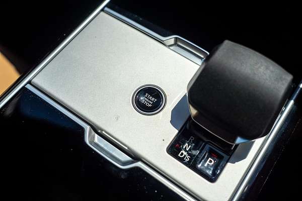 2025 Land Rover Range Rover D350 HSE L460