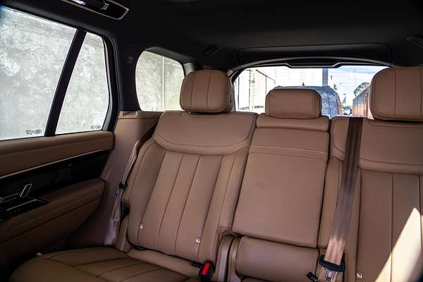 2025 Land Rover Range Rover D350 HSE L460