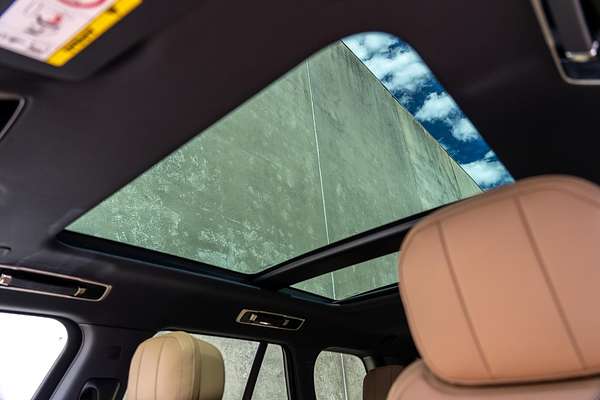 2025 Land Rover Range Rover D350 HSE L460