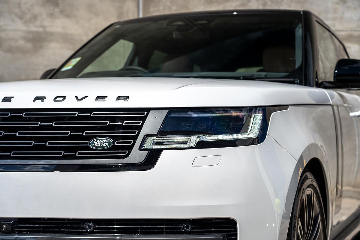 2025 Land Rover Range Rover D350 HSE L460