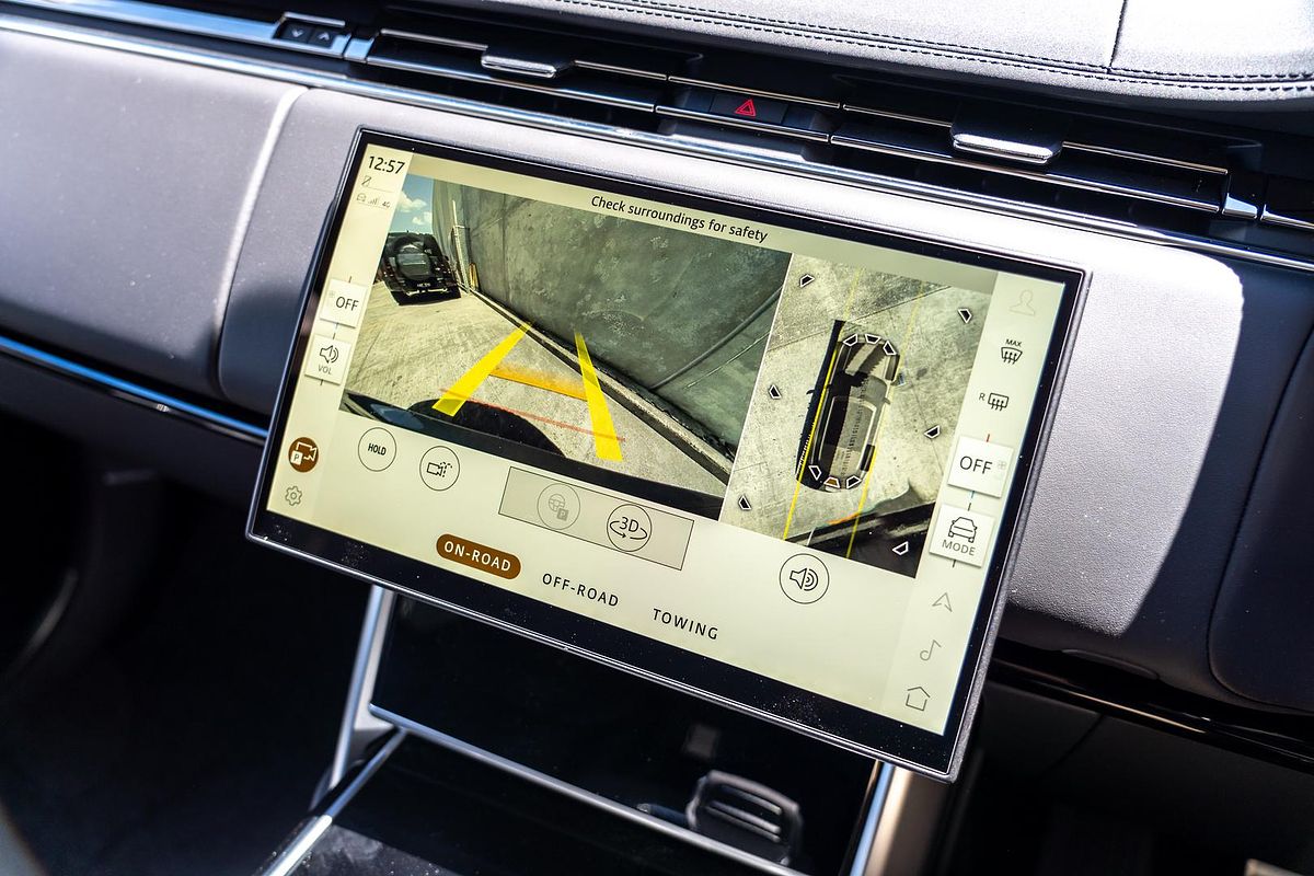 2025 Land Rover Range Rover D350 HSE L460