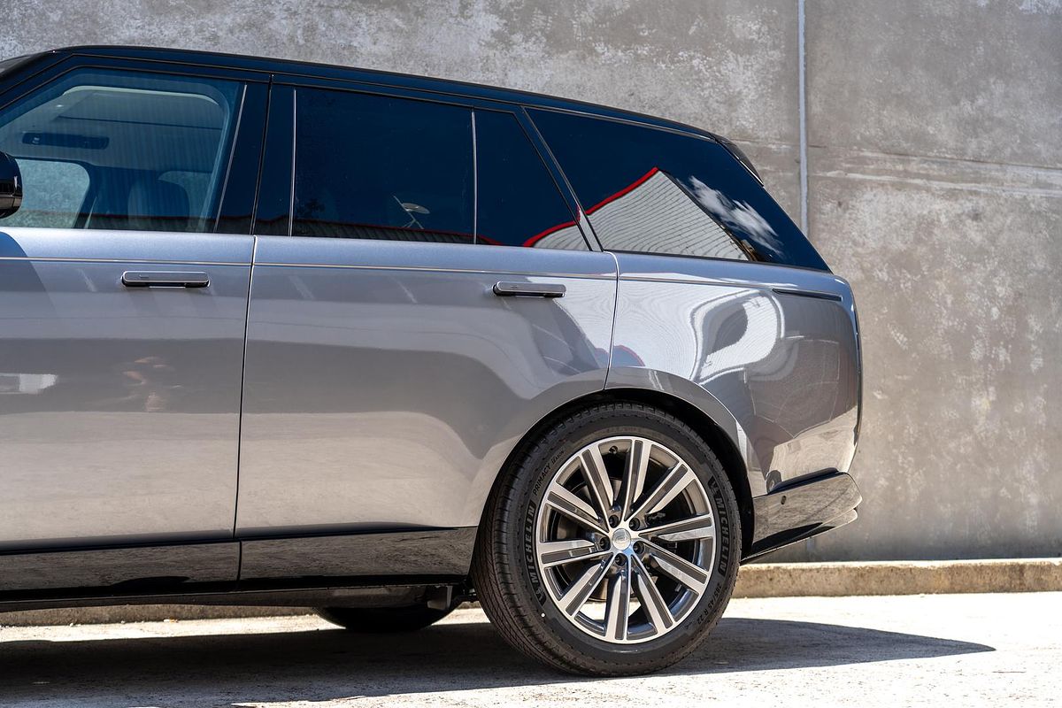 2025 Land Rover Range Rover D350 HSE L460