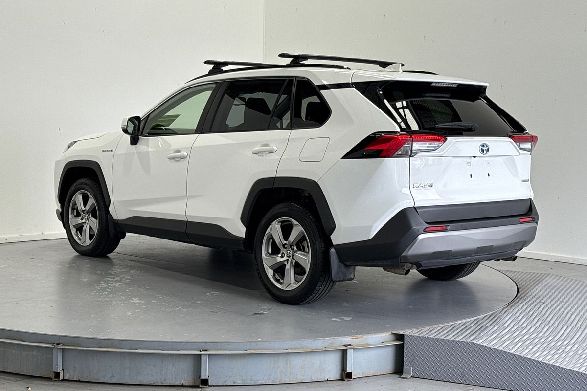 2021 Toyota RAV4 GXL AXAH52R