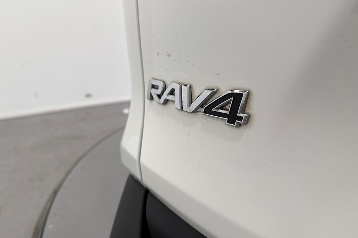 2021 Toyota RAV4 GXL AXAH52R
