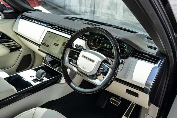 2025 Land Rover Range Rover P460e Autobiography PHEV L460