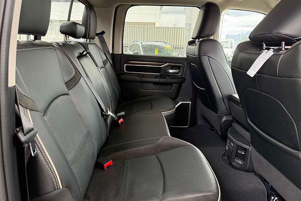 2024 RAM 2500 Laramie DJ 4X4