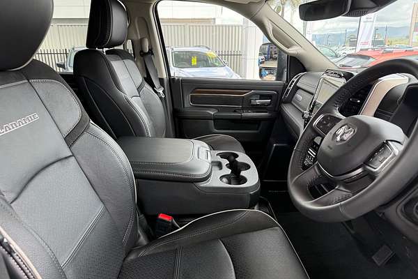 2024 RAM 2500 Laramie DJ 4X4