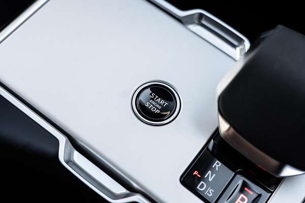 2025 Land Rover Range Rover D350 Autobiography L460 LWB