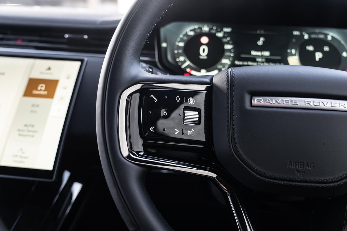 2025 Land Rover Range Rover Sport D250 Dynamic SE L461