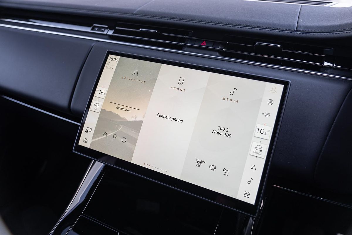 2025 Land Rover Range Rover Sport D250 Dynamic SE L461