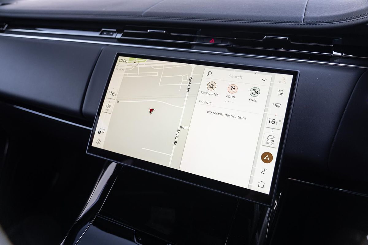 2025 Land Rover Range Rover Sport D250 Dynamic SE L461