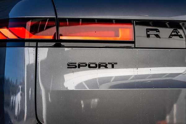 2025 Land Rover Range Rover Sport D250 Dynamic SE L461