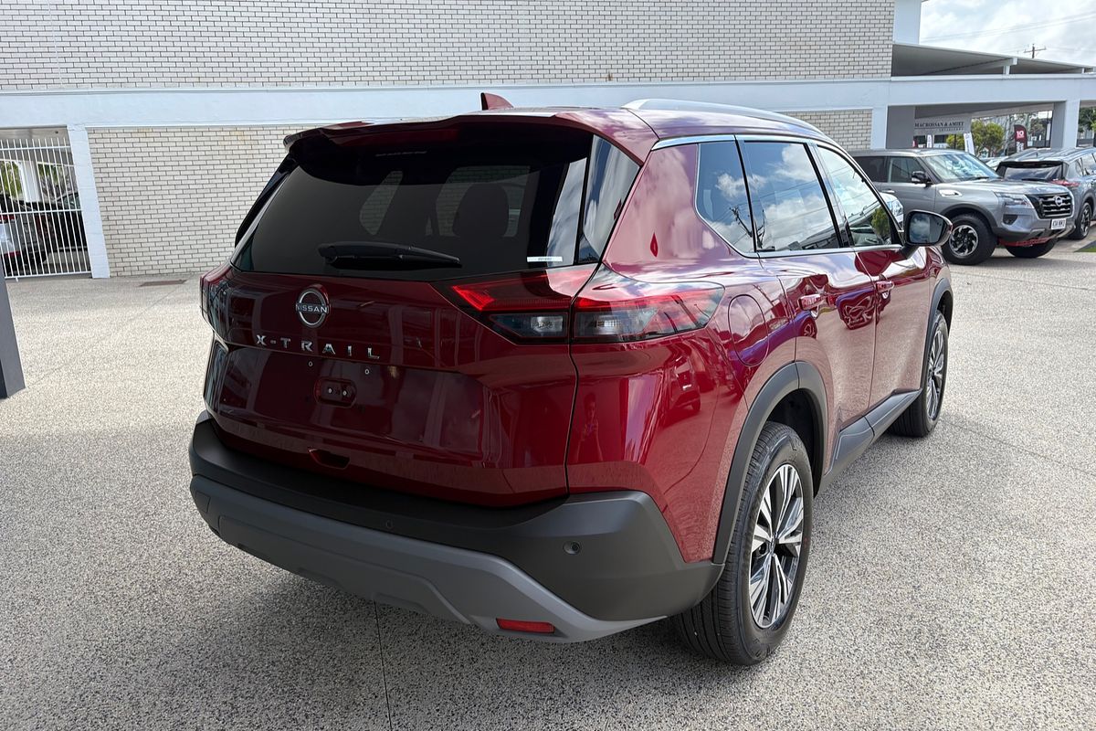 2025 Nissan X-TRAIL ST-L T33