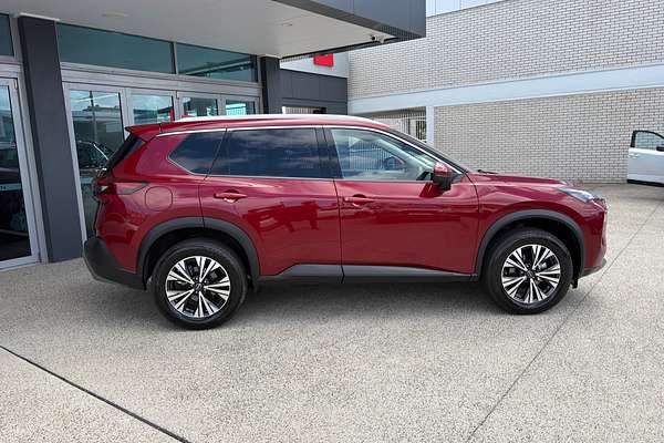 2025 Nissan X-TRAIL ST-L T33