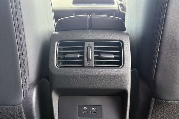 2025 Nissan X-TRAIL ST-L T33