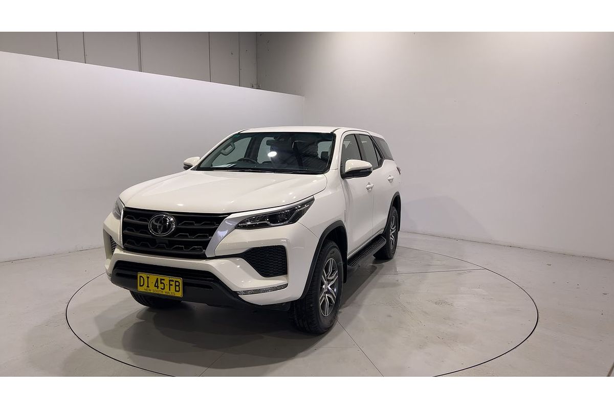 2023 Toyota Fortuner GX GUN156R