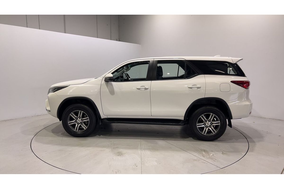 2023 Toyota Fortuner GX GUN156R