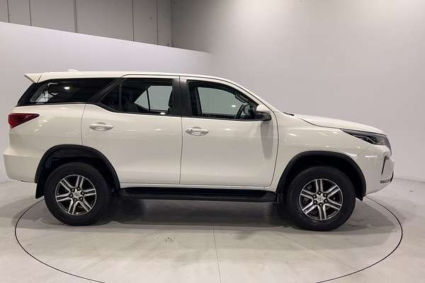 2023 Toyota Fortuner GX GUN156R