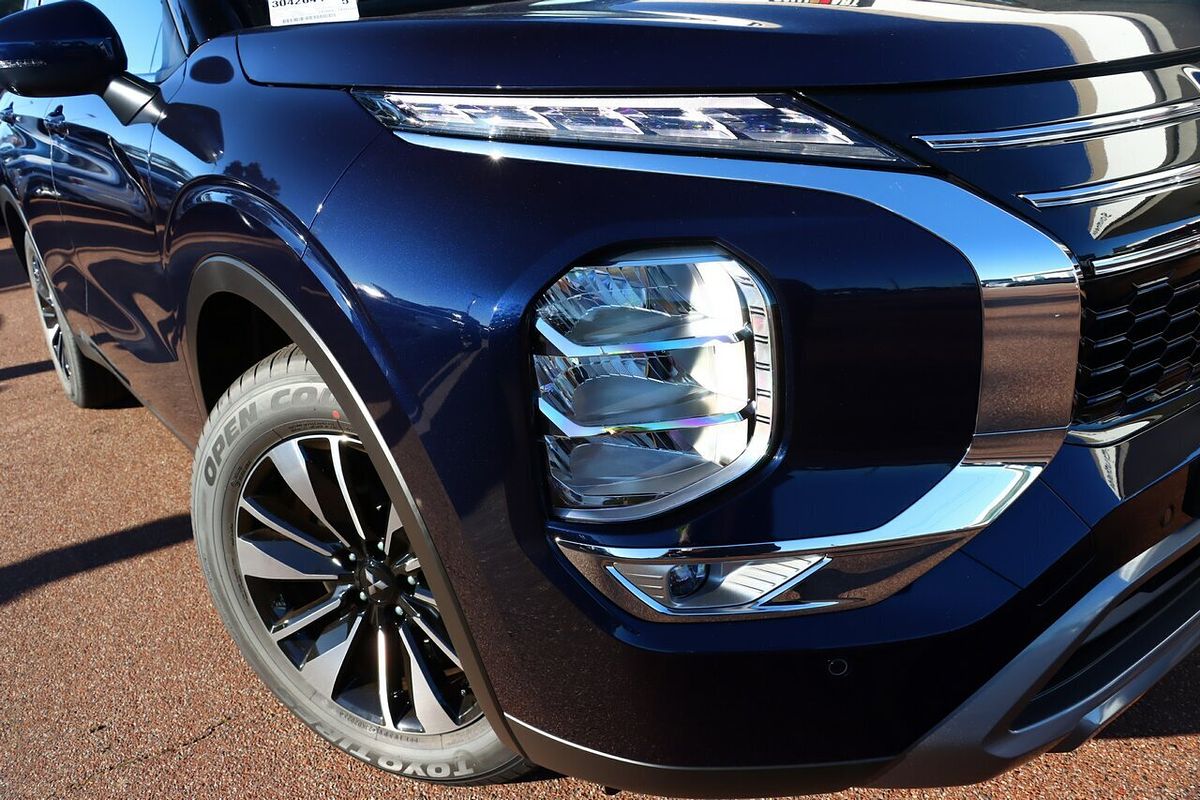 2025 Mitsubishi Outlander LS ZM