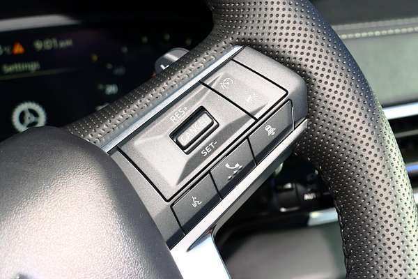 2025 Mitsubishi Outlander LS ZM