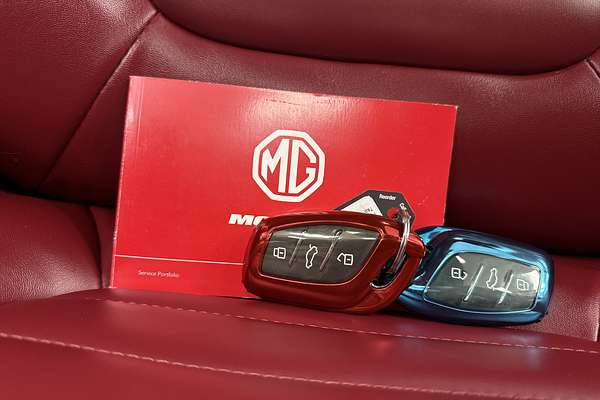 2021 MG HS Essence SAS23