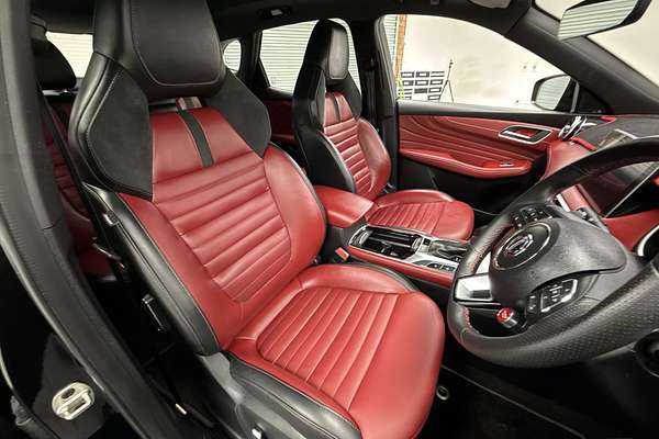 2021 MG HS Essence SAS23