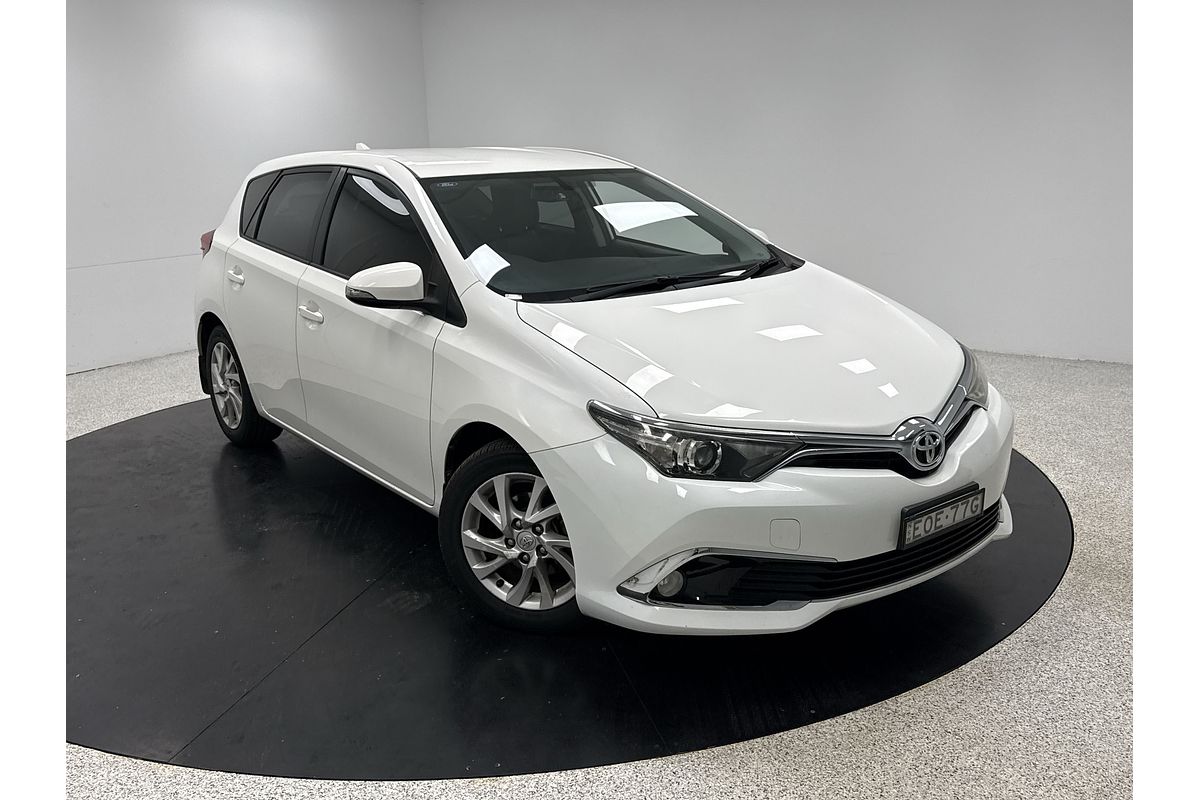 2016 Toyota Corolla Ascent Sport ZRE182R
