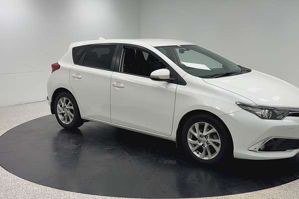 2016 Toyota Corolla Ascent Sport ZRE182R