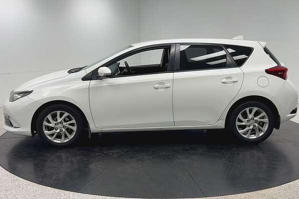 2016 Toyota Corolla Ascent Sport ZRE182R