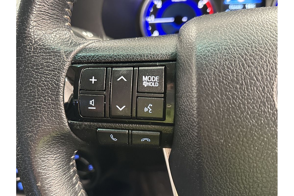 2019 Toyota Hilux SR5 GUN126R 4X4